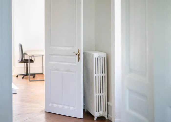 Grande Suite, Maison De Maitre, Parking Prive - Hyper Centre Mulhouse